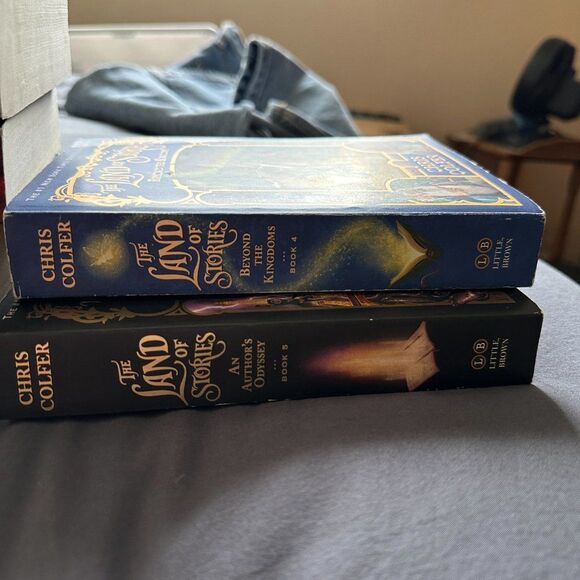 The Land of Stories Complete Set by Chris Colfer Books 1 to 6 Paperback GUC - Picture 8 of 10